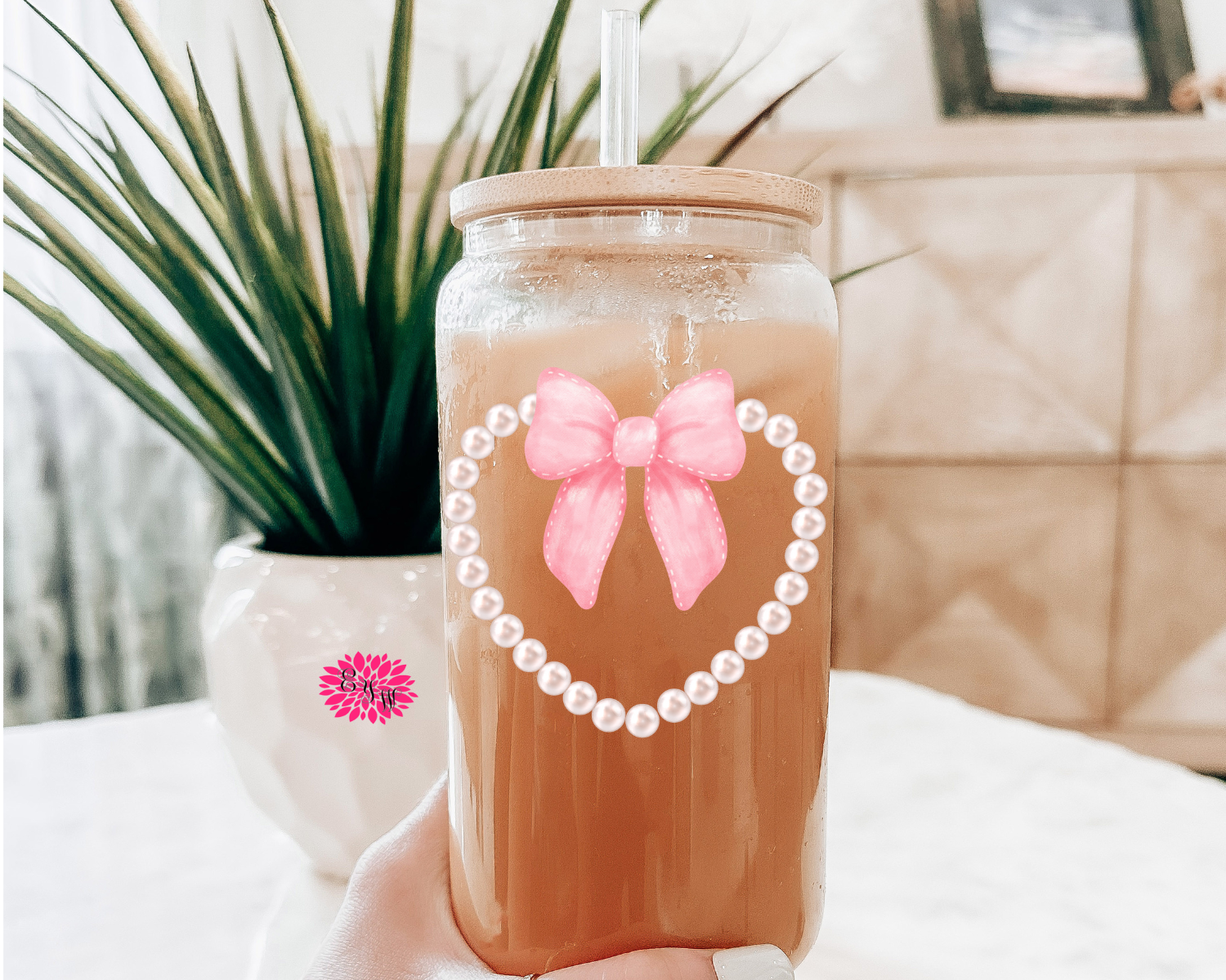 Iced Coffee Glass, Coquette Bow Pearl Heart Iced Coffee Glass 16oz. Pint Glass Lid & Straw, Coquette Bow And Iced Coffee Glass, Beer Glass