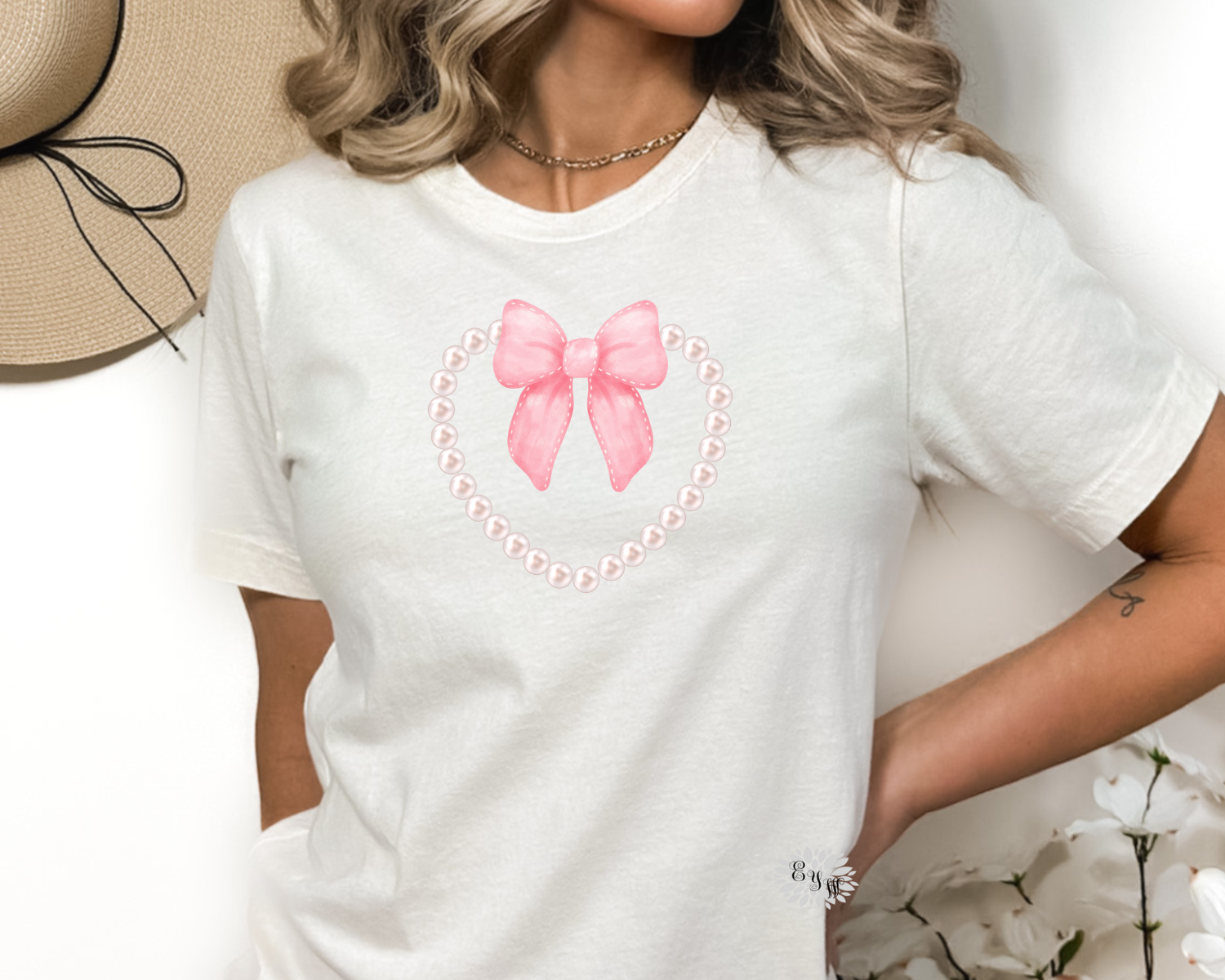 Coquette Bow T-Shirt, Coquette Bow Crewneck Tee Shirt, Coquette Adult T Shirt, Coquette Bow Tee. Lots Of Colors