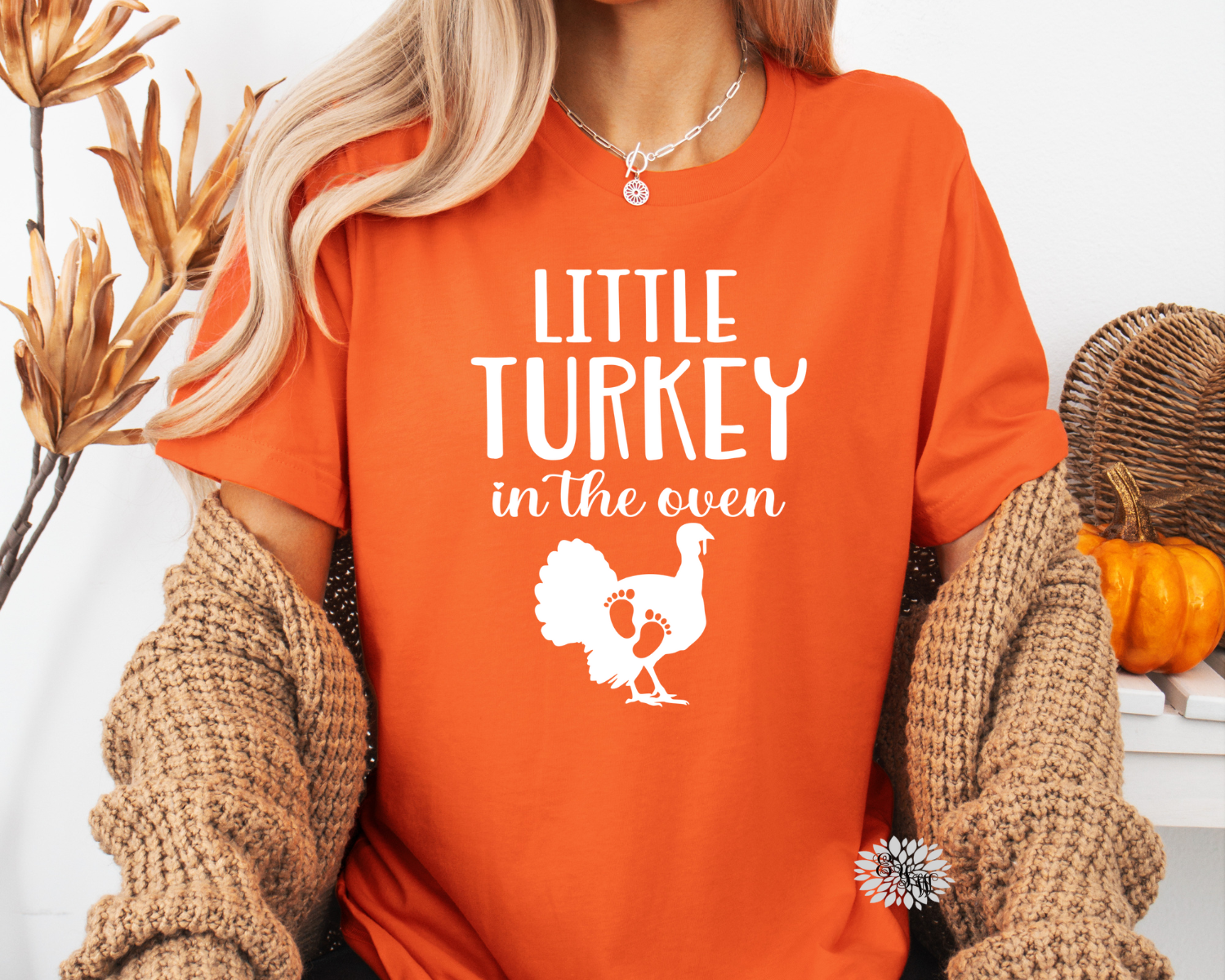 Little Turkey In The Oven T-Shirt, Thanksgiving Maternity Tee, Thanksgiving Pregnancy Announcement, Little Turkey Tee Shirt, Lots Of Colors