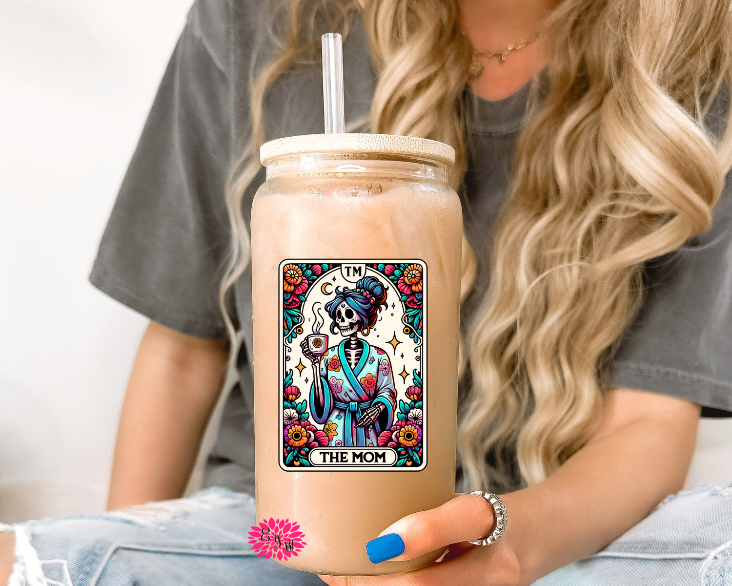 Mother's Day Glass, The Mom 16oz. Pint Glass Lid & Straw, Funny Tarot Card Iced Coffee Glass, Beer Glass Can, Beer Glass, Beer Can