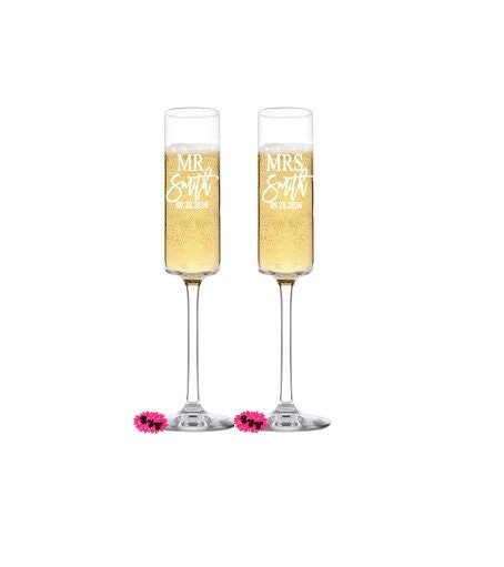 Engraved Champagne Glass With Stem, Personalized Champagne Toasting Flute Set, Custom Pair Of Glass Champagne Flutes, Wedding Glasses