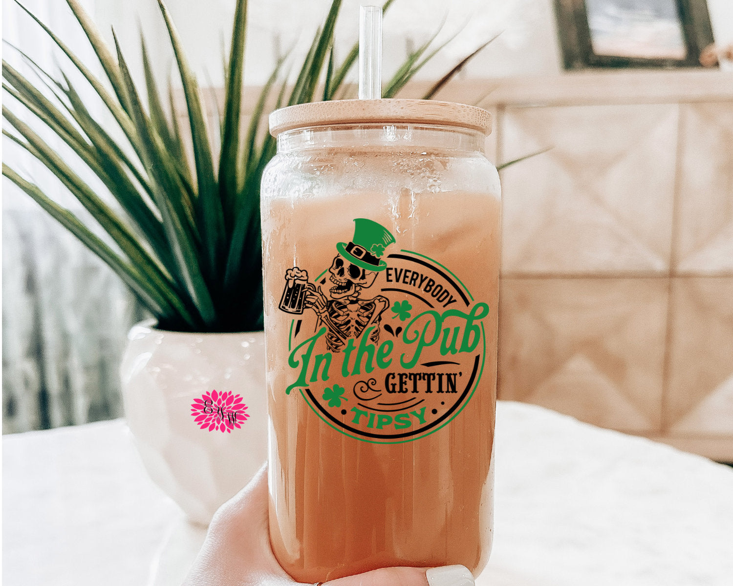 St. Patty's Day Iced Coffee Glass, St, Patrick's Day Glass 16oz. Pint Glass Lid & Straw, Beer Can Glass, Beer Glass Can, Beer Glass